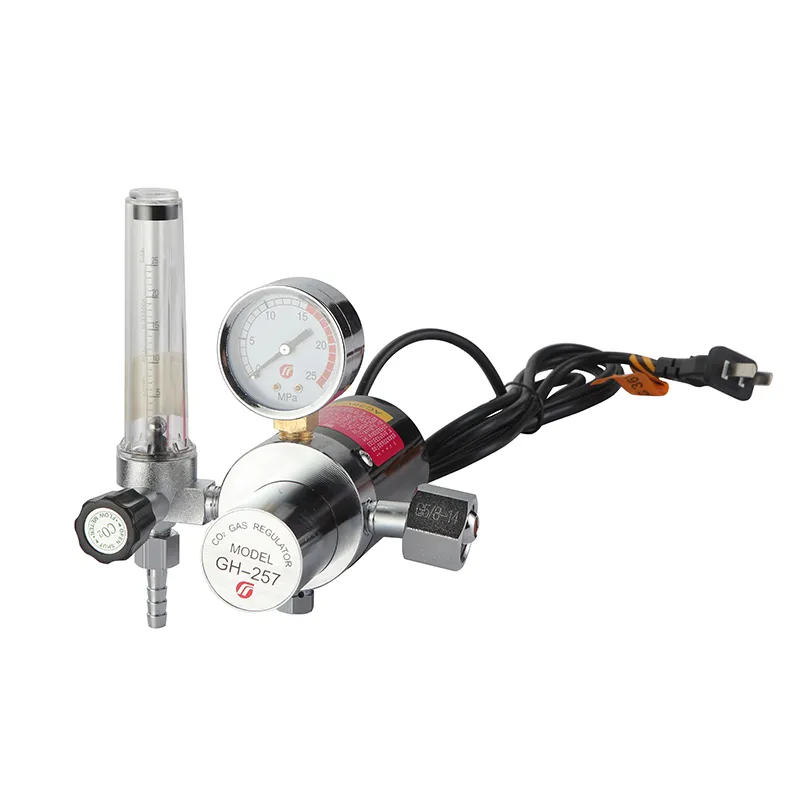 Регулятор с подогревателем для CO2 GH-257 (3)